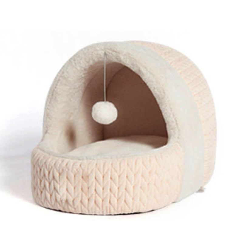 CozyNest Cat Bed – For All Seasons